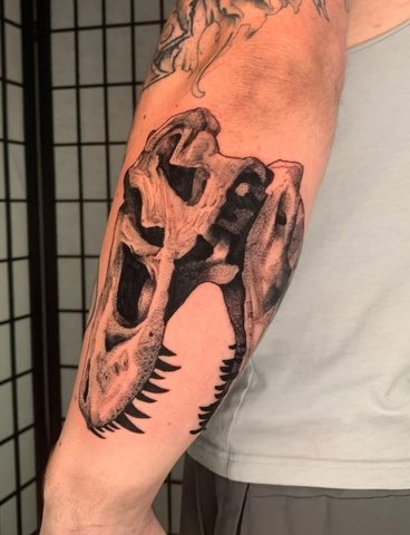 Devon 13 Moons Tattoo