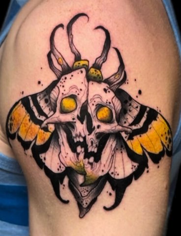 Rene 13 Moons tattoo